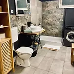 Aparthotel & Zala Near Airport Cerklje na Gorenjskem