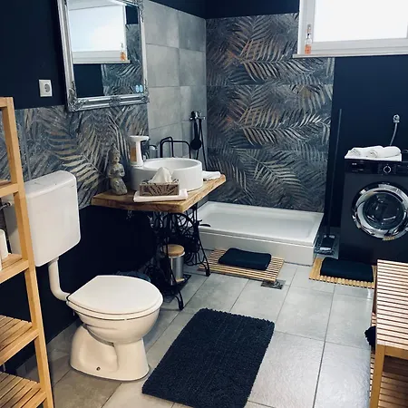 & Zala Skier-friendly Near Cable Car