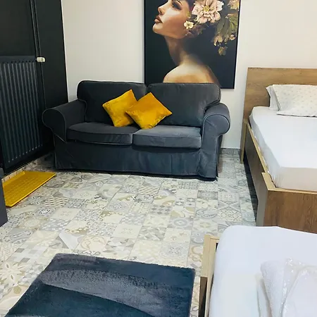 & Zala Airport Shuttle Option Aparthotel *