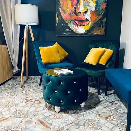 & Zala Airport Shuttle Option Aparthotel