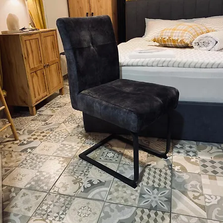 Rooms & Apartment Zala Skier-Friendly Near Cable Car Ξενοδοχείο με διαμερίσματα