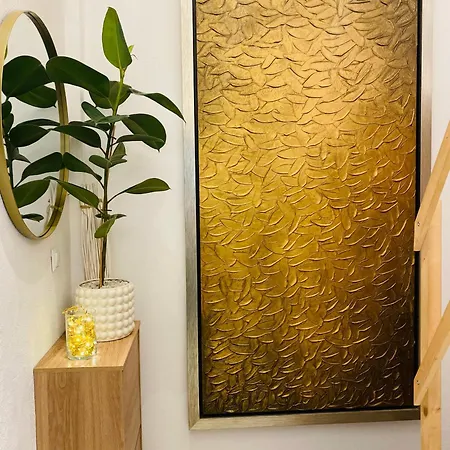 Rooms & Apartment Zala Near Airport & Cable Car ツェルクニェ・ナ・ゴレニスケム