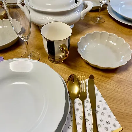 Rooms & Apartment Zala Near Airport & Cable Car 3*