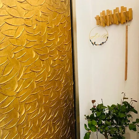 & Zala Air-conditioned Near Airport 4*