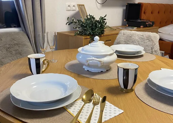 Aparthotel & Zala Near Airport & Cable Car 3*