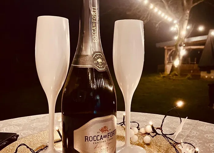 & Zala Near Airport & Cable Car Aparthotel