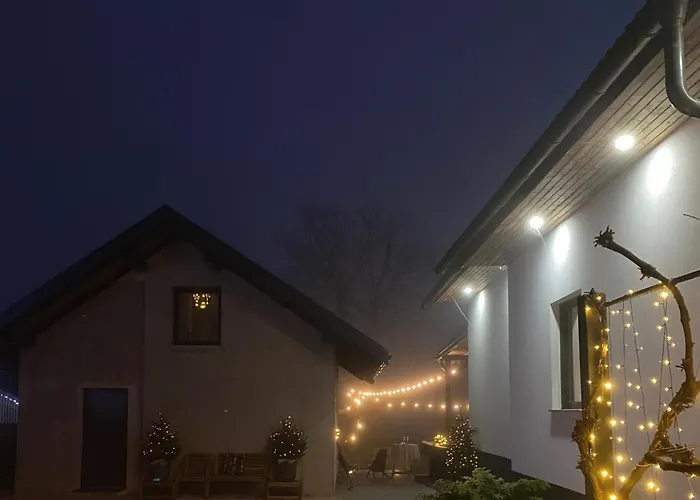 & Zala Near Airport & Cable Car Aparthotel Cerklje na Gorenjskem